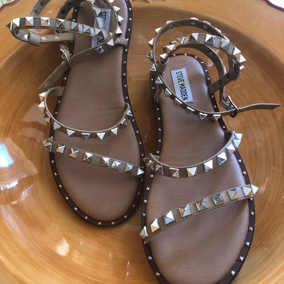 Steve Madden Shoes - STEVE MADDEN LEATHER UPPER STRAPPY SANDALS STUDDED NEW